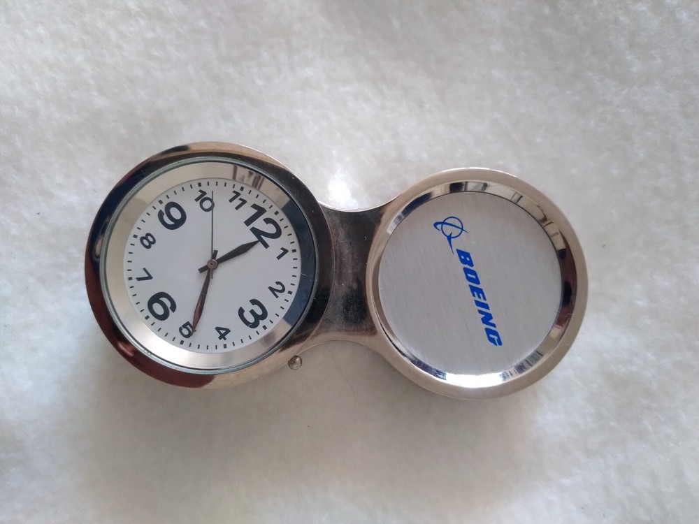 Boeing Collectible Chrome Rotating Frame Table Clock with Photo Insert 1.5" NEW