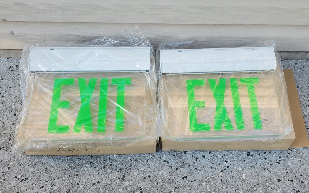 (2) Pcs. ELX Universal Surface Mount elx-usm-1-gc-wh-em