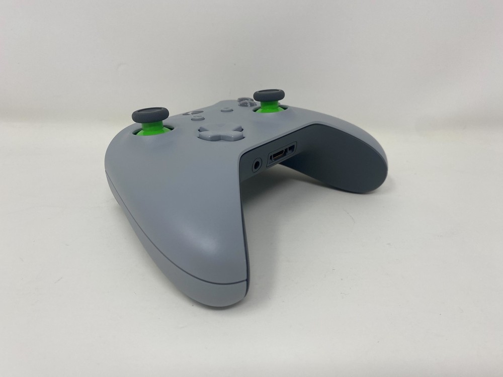 Microsoft Xbox One Wireless Controller - Grey/Green Edition [USED - COMPLETE]