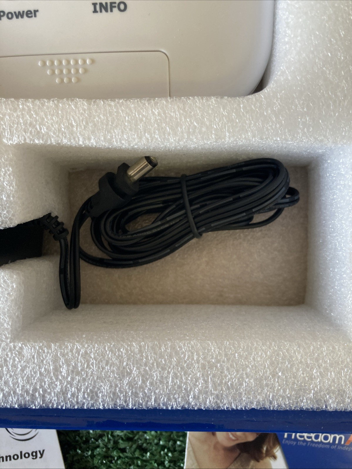 LogicMark 35911 Freedom Alert Personal Emergency Response System (OKEB-02-045)