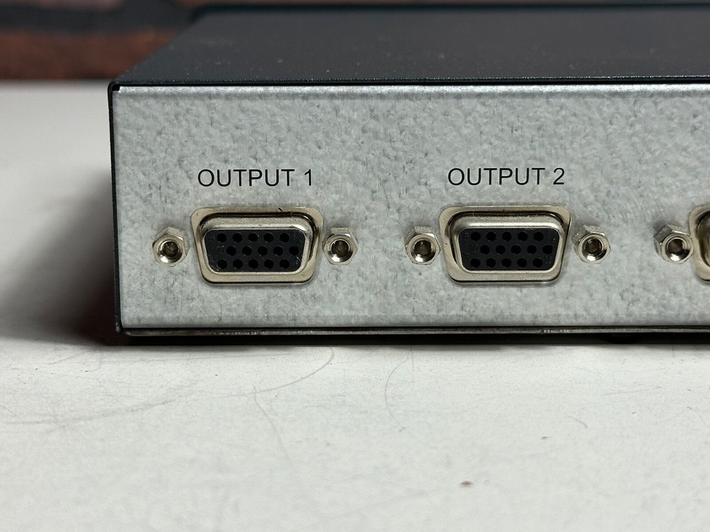 Kramer VP-4/U 1:4 VGA Distributor Distribution Amplifier