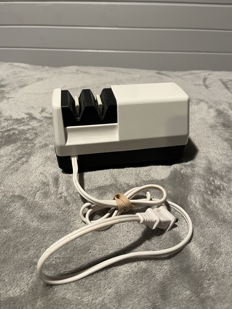 Chef's Choice Diamond Hone Electric Knife Sharpener Model #300