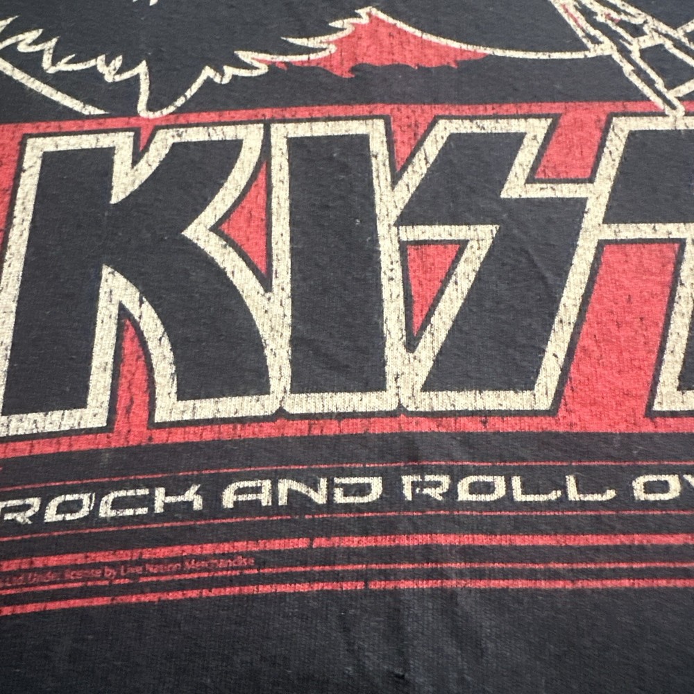 KISS SHIRT PRE-OWENED SIZE M VINTAGE ROCK AND ROLL OVER