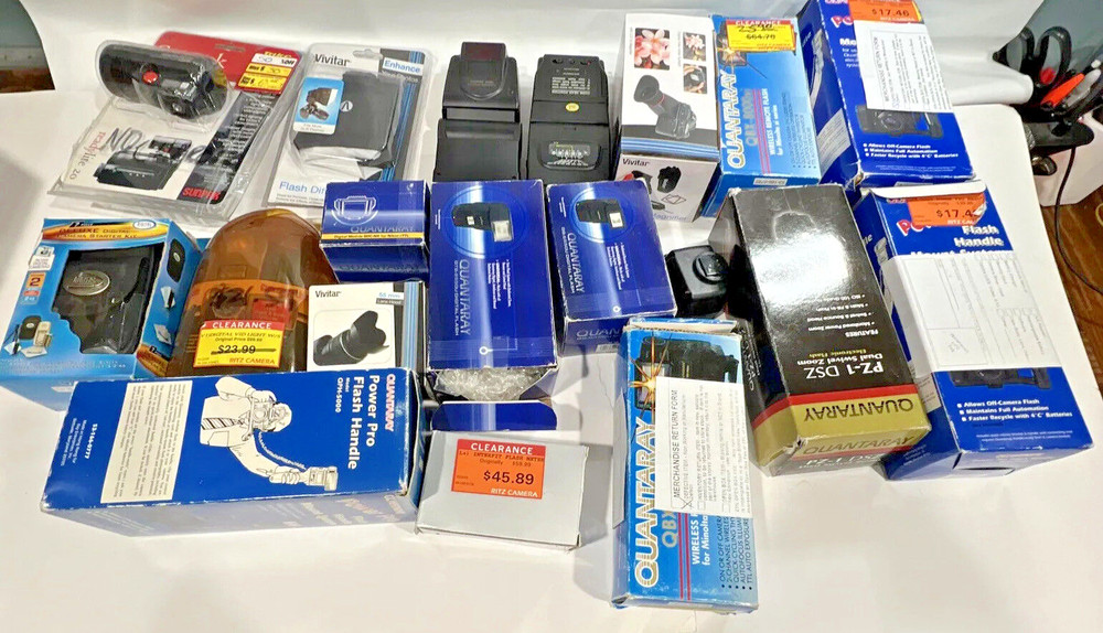 Camera Flashes & Attachments Mixed Lot (ALL RETURNS/DEFECTIVE)