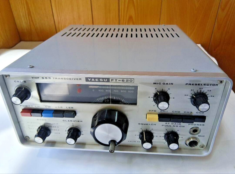 YAESU FT-620 6m band dedicated transceiver with box Ham radio Power-confirmed