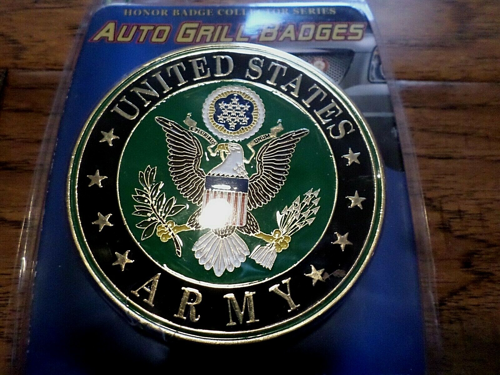 U.S ARMY AUTOMOBILE GRILL BADGE AUTO HOME MEDALLION SHADOW BOX EMBLEM