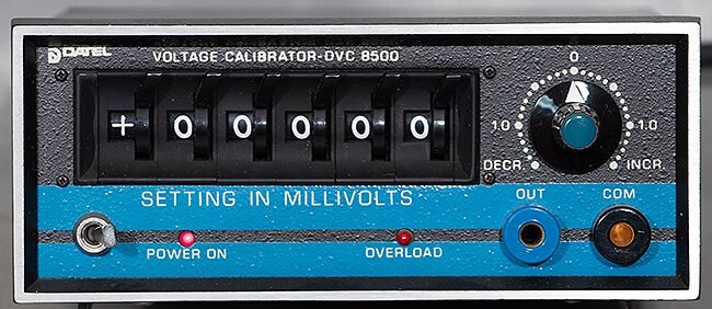 Datel DVC-8500A/DVC8500A/DVC-8500 High-Precision Voltage Source Calibrator