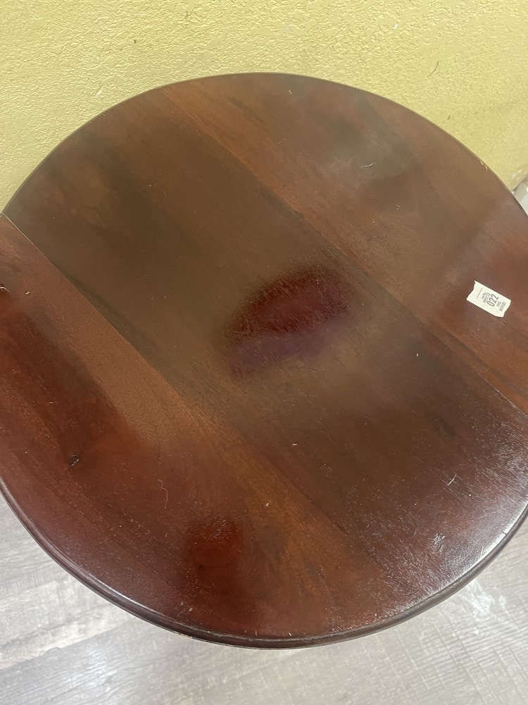 RARE AMERICAN RENAISSANCE REVIVAL STYLE CIRCULAR SIDE TABLE