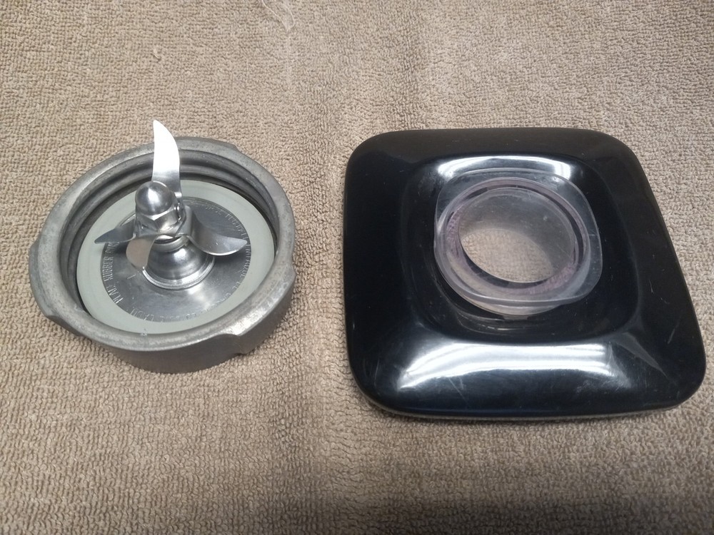 Oysterizer Imperial VIII Blender -LID & blade attachment ONLY