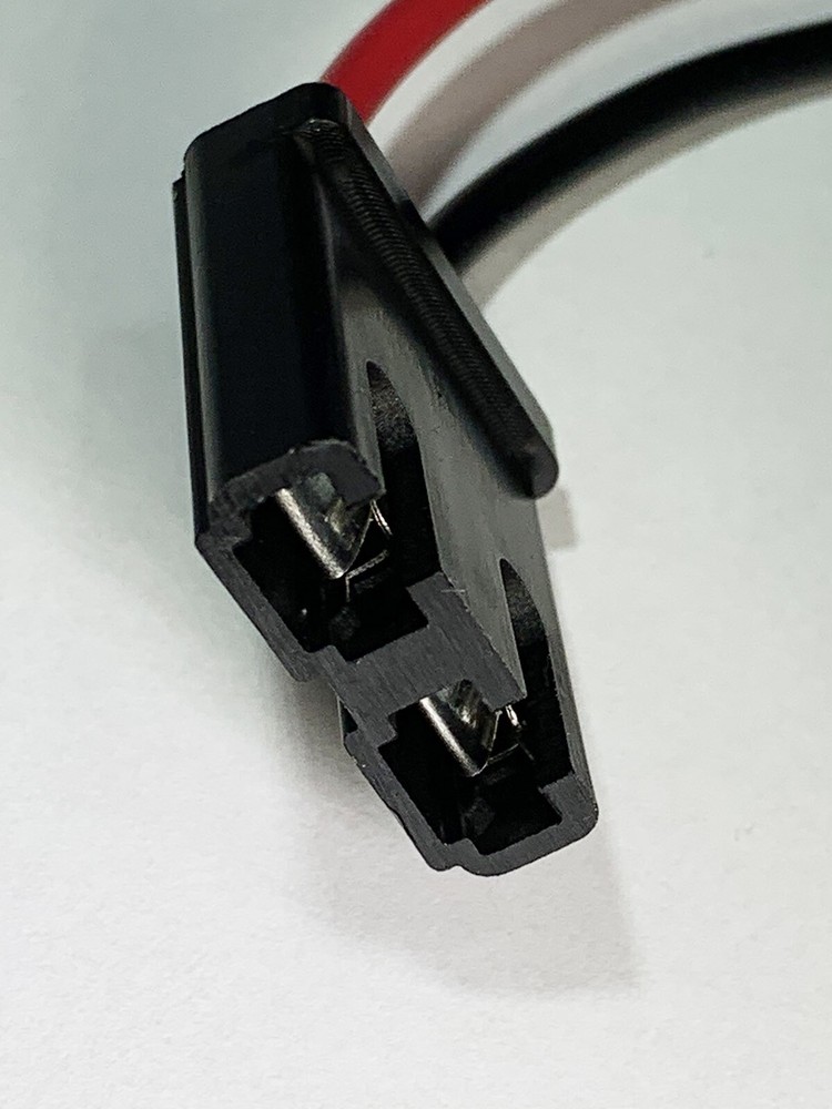 pig tail with wire connector for Low Pressure Type Brake Light Switch