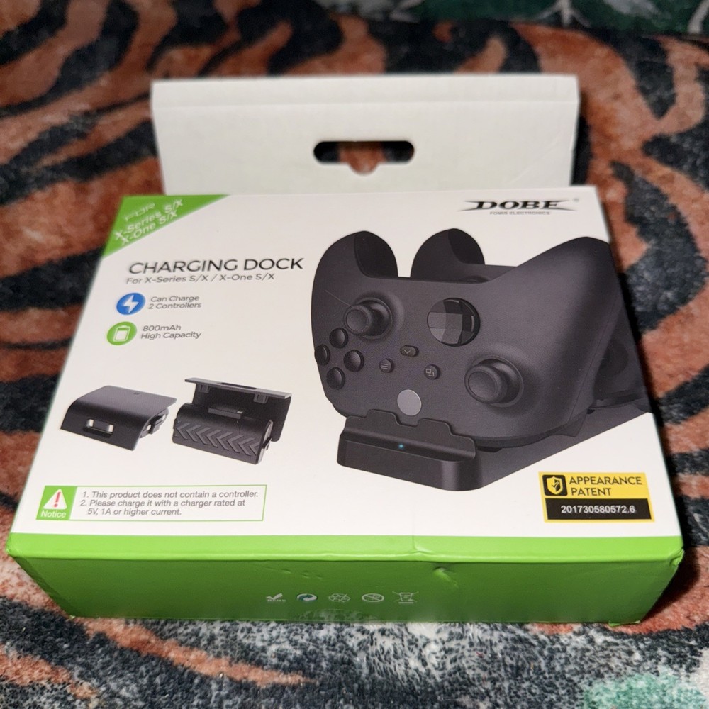 Dobe Xbox X SERIES, One S System Wireless Controller Charging Kit