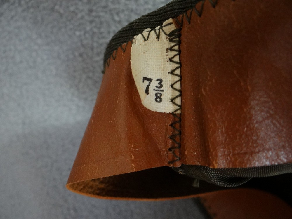 WWII US Marine Corps Officers Overseas Cap with Pin Back Captain Bar, USMC