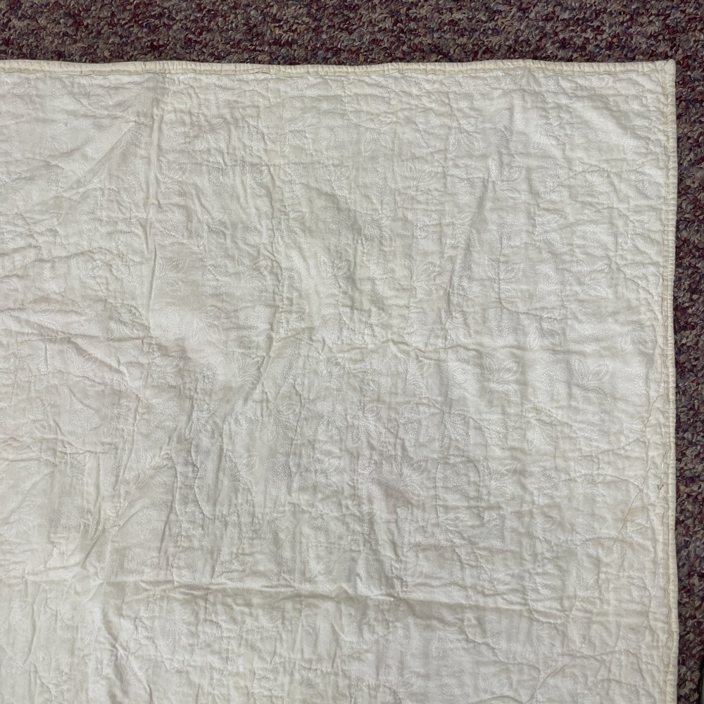Butterfly Patchwork Pattern Quilt Lap Throw 16 Patch 49”x50” Hand Stitched