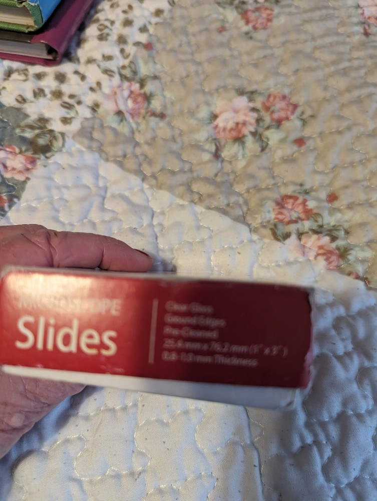 AmScope 70 Pre-Cleaned Blank Microscope Slides 25.4mm x 76.2 mm.