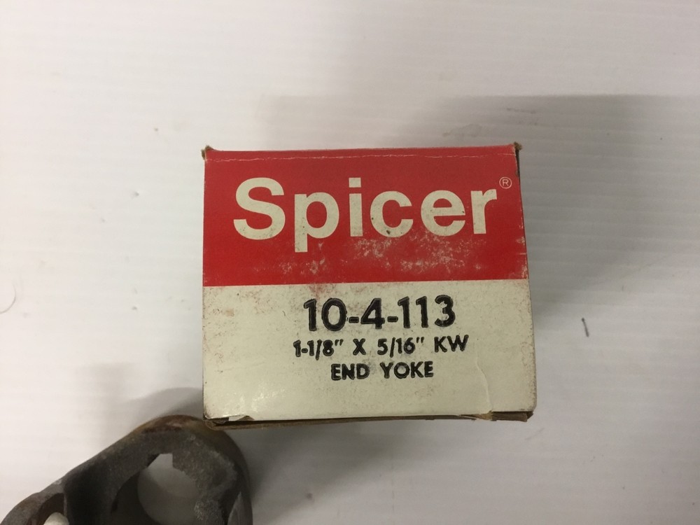 Spicer 10-4-113 PTO End Yoke