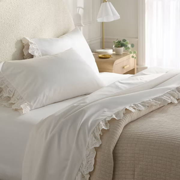 King 400 Thread Count Performance Sheet Set Ivory with Eyelet Ruffle Hem - Thres