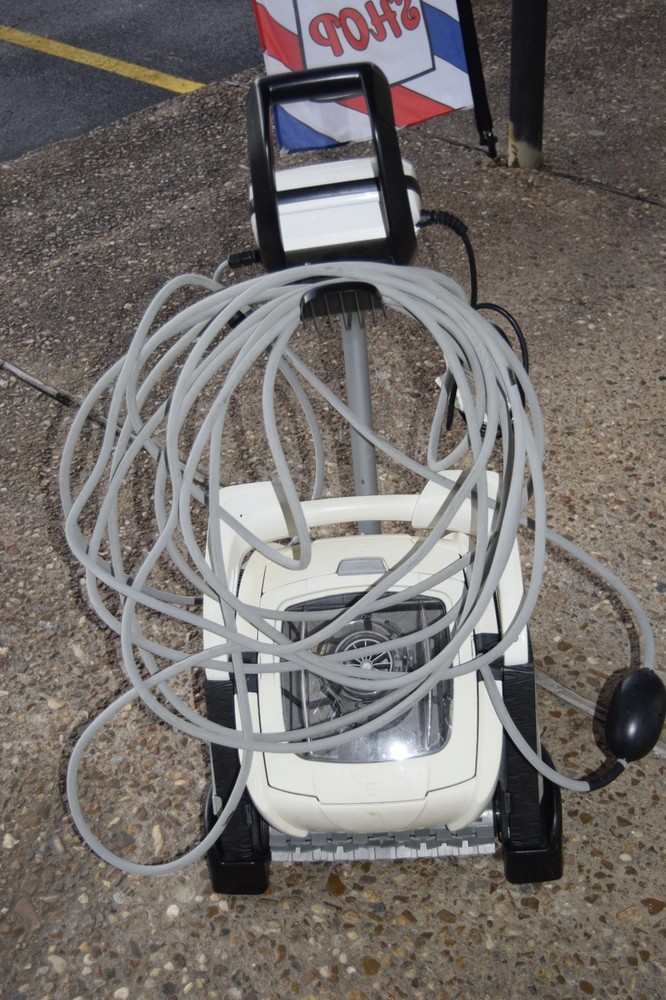Polaris P825 Pool Cleaner, Control Box, Floating Cable And Caddy - **READ**