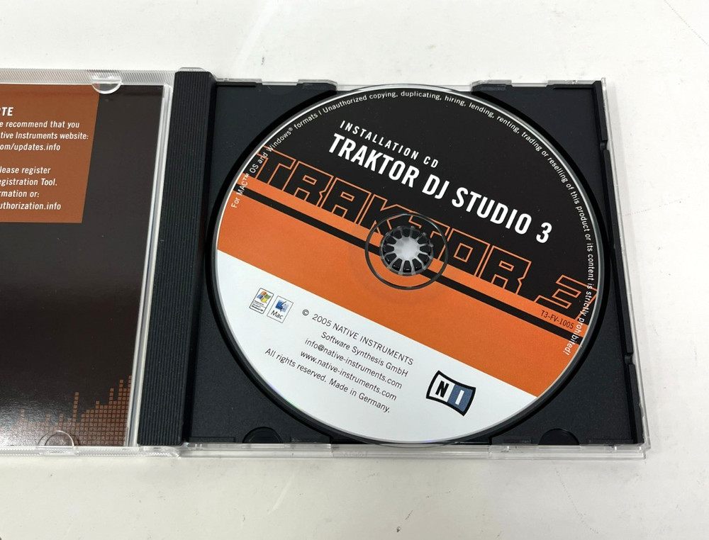 Traktor 3 DJ Studio Native Instruments PC Open Box MAC/WIN CD 2005