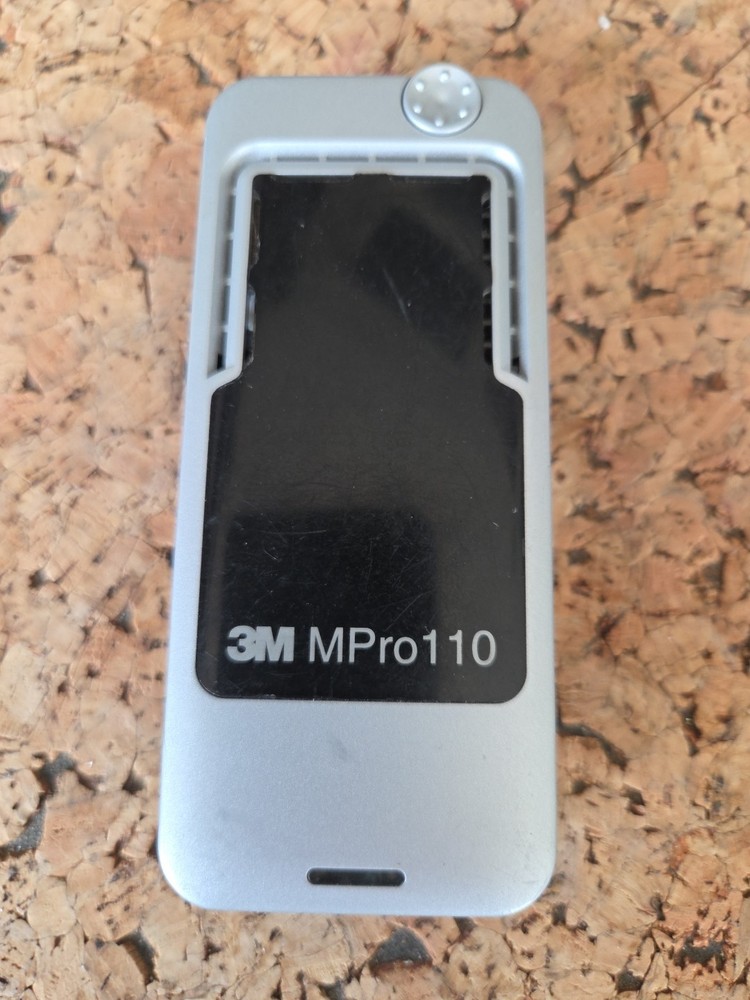 3M Micro Professional Projector Mpro110 "For PARTS ONLY"