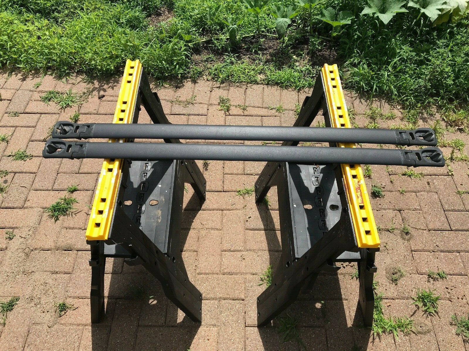 2011-2016 Town & Country Grand Caravan Routan Roof Rack Cross Bars Bar Set