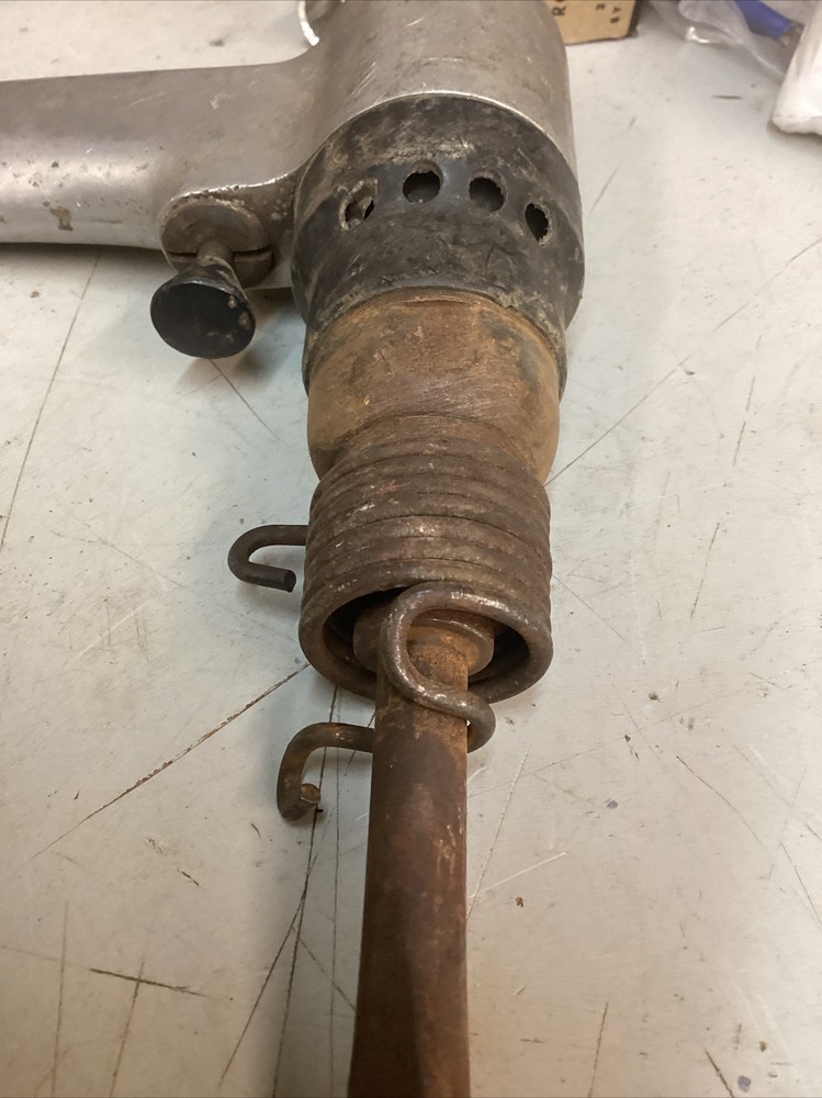 Chicago Pneumatic Air Hammer Chisel Used Tested
