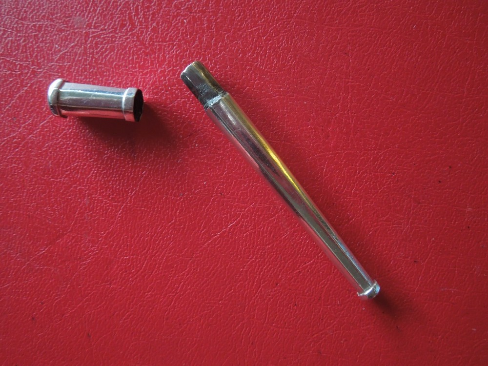 J6321 ANTIQUE DUTCH 833 SILVER Needle Case See Description