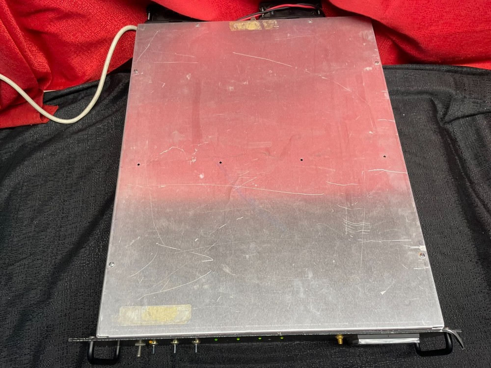 Vintage Analog Emcee DigaCom TTS20HSA UHF Transmitter 2.3-2.5GHz