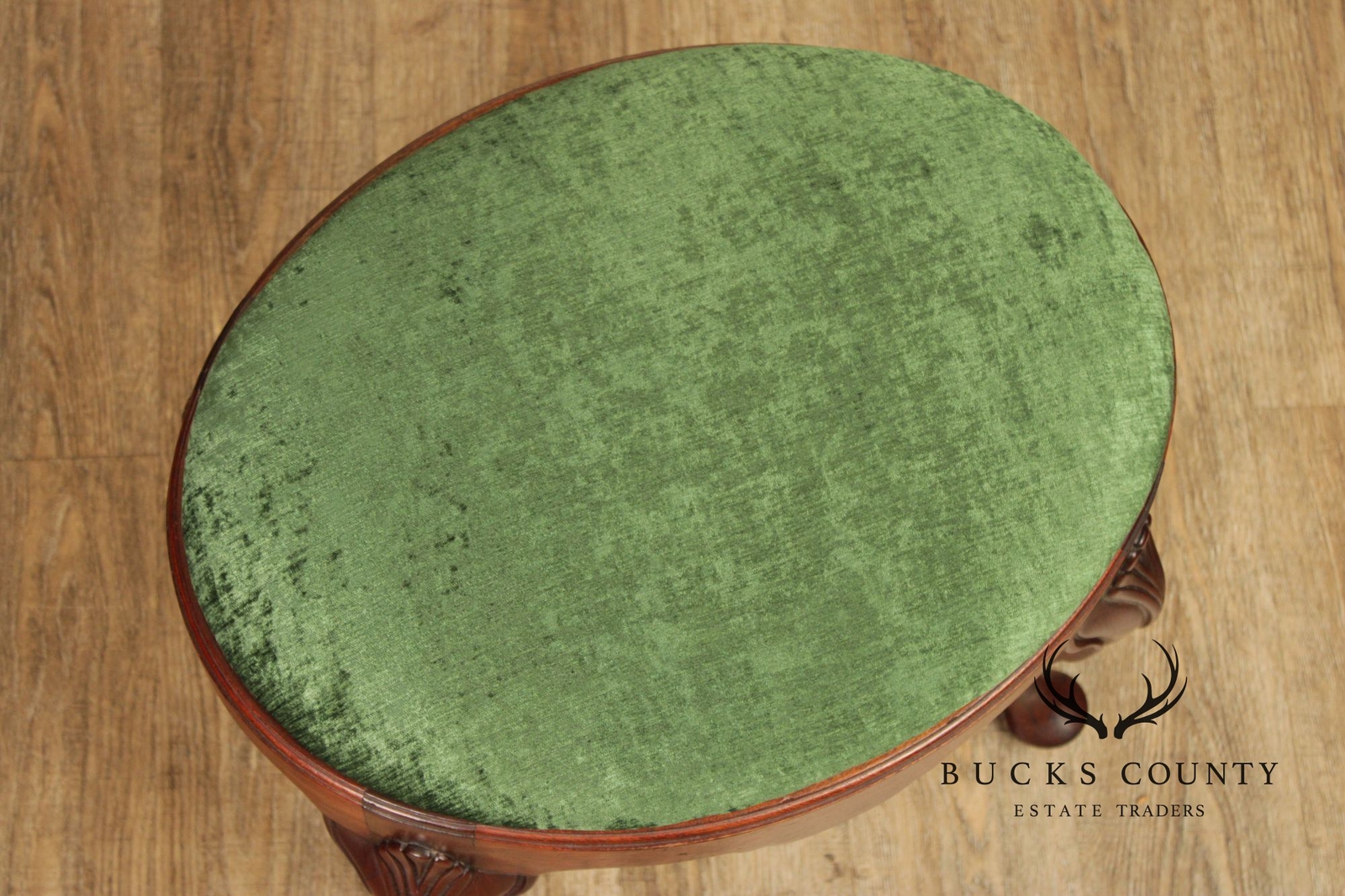 Hickory Chair Georgian Styler Carved Mahogany Vanity Bench Stool