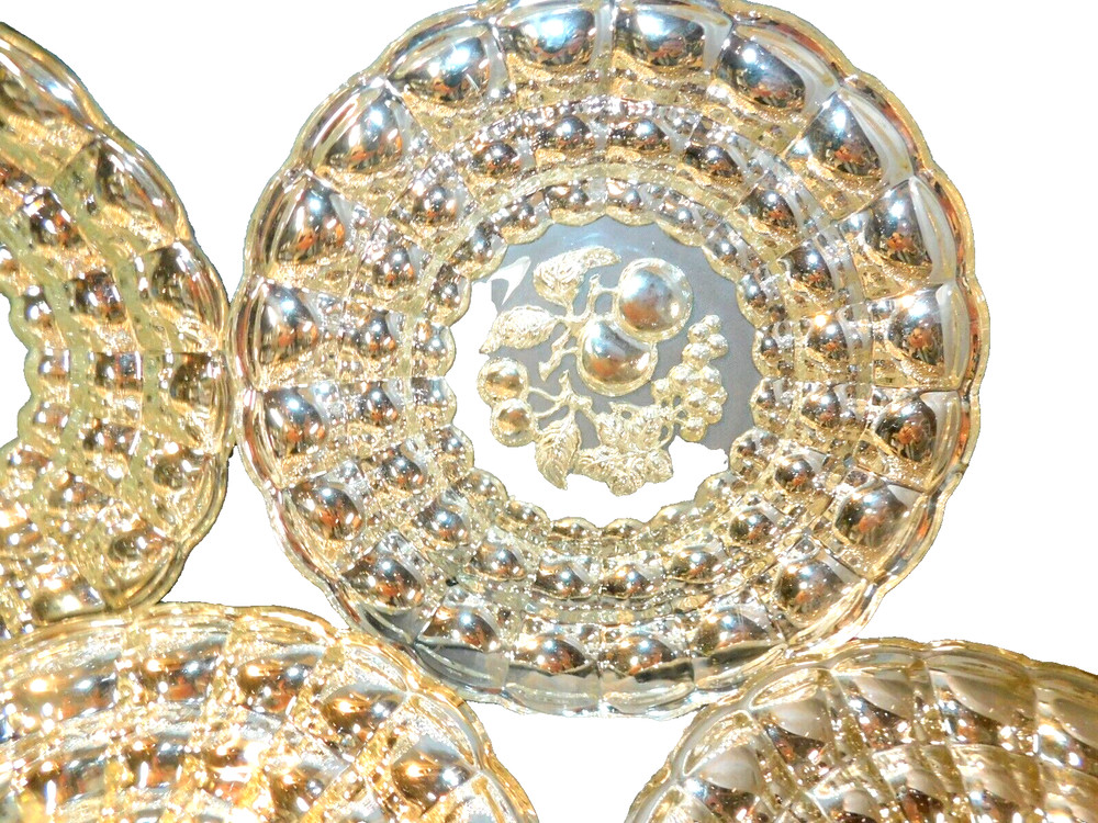 Della Robbia FRUIT PLATES Block pattern Mirrored or Silver Plated ~7 3/4"~RARE~7