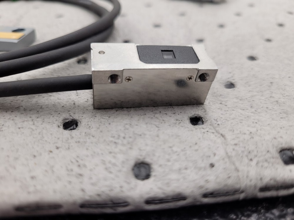 Renishaw Optical Incremental Encoder Read Head RGH24Z30F00A RGH24 0.5um 2m