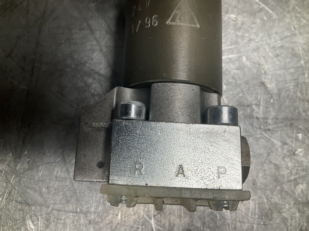 Hawe G3-0R Directional Control Valve 24V 7202 KB