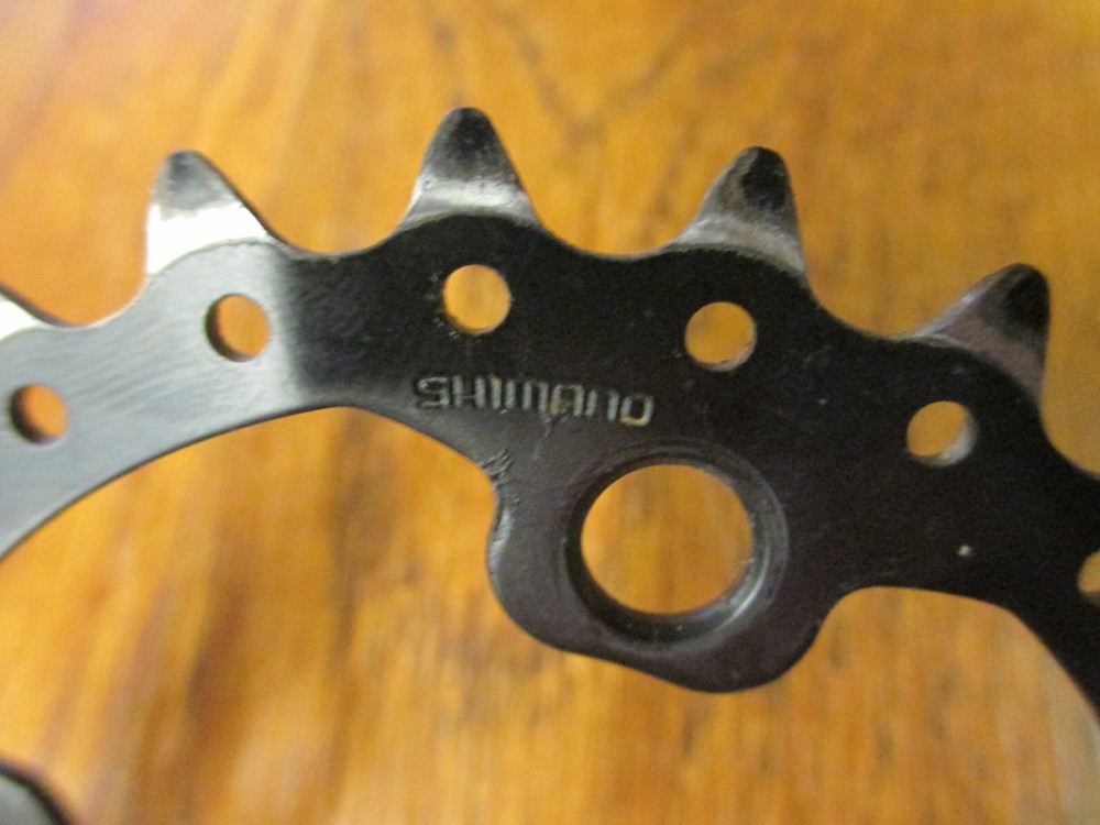SHIMANO 4 BOLT 64 BCD 24T CHAIN RING BLACK