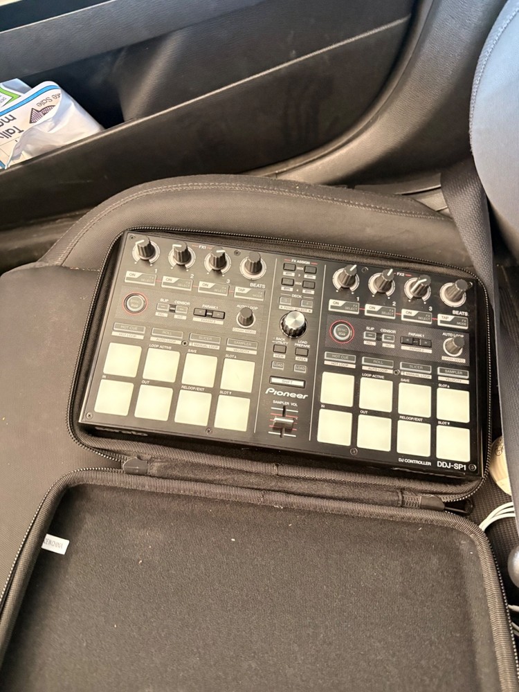 Pioneer DDJ SP1 DJ Controller Serato Pro Pad Performance Controller