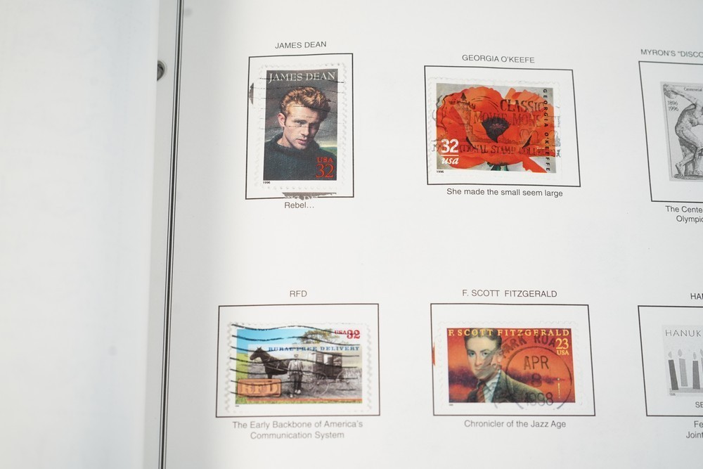 US 1990s-2000s COLLECTION OF 450+ STAMPS MINT & UESD STORED IN HARRIS ALBUM