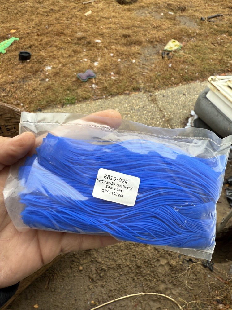 Silicone Skirt Tabs Electric Blue