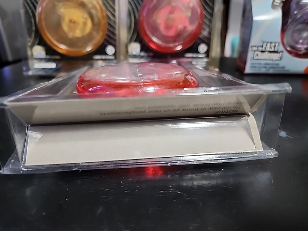 Magic Return Jumbo Yo-Yo Millennium 2000 Red NIB