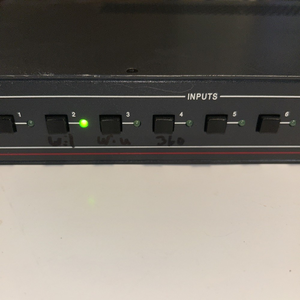 Extron SW8 HD 4K - 8 Input HDMI Switcher