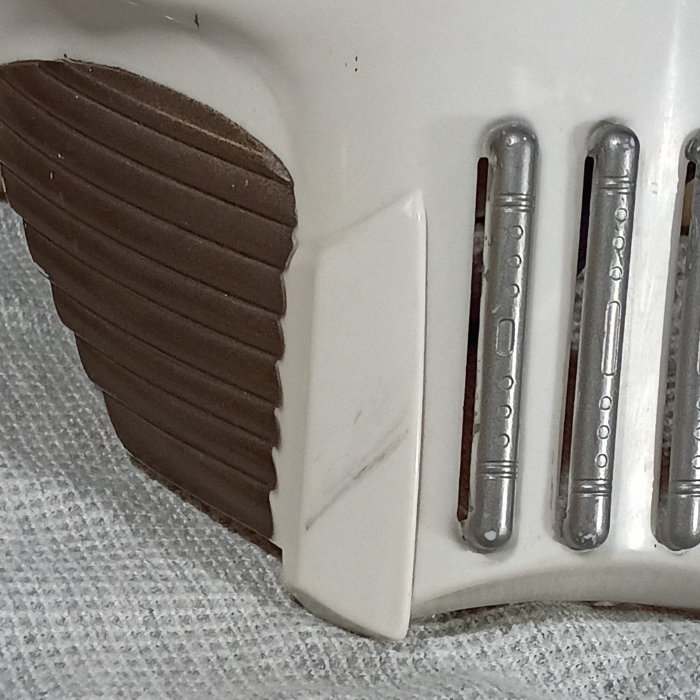 Star Wars General Grievous Talking Mask Clone Wars Missing Ears 2011 Hasbro