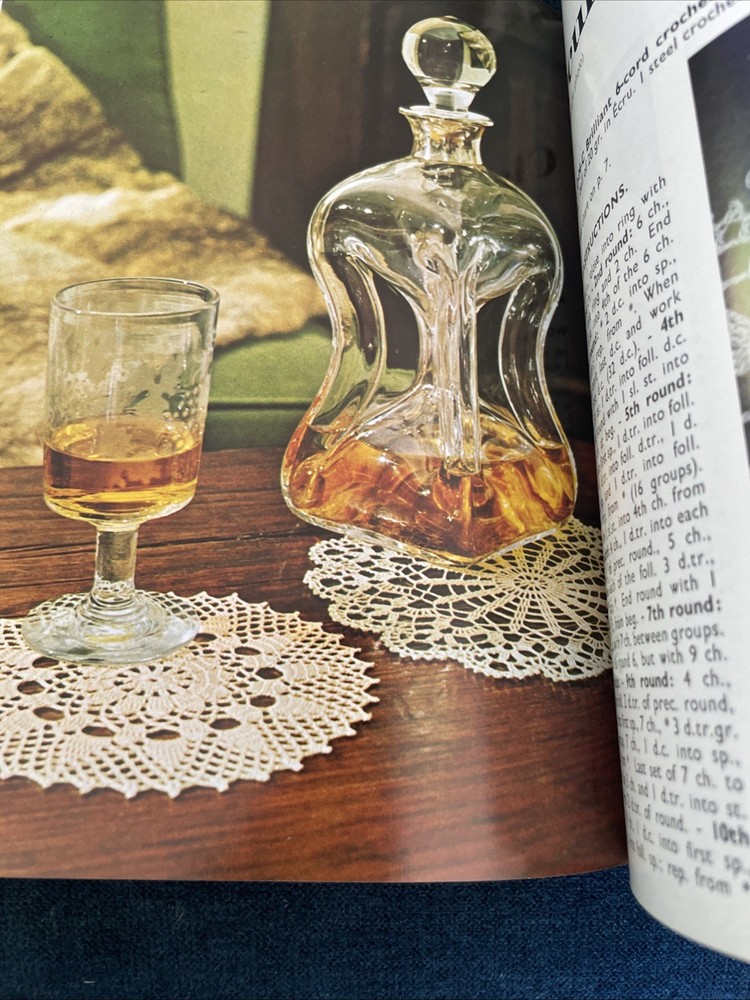 DMC Crochet Thread Pattern Book Curtains-tablecloths-placemats Patterns