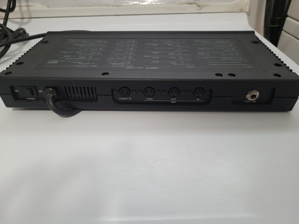 Yamaha QX7 Digital Sequence Recorder MIDI Sequencer