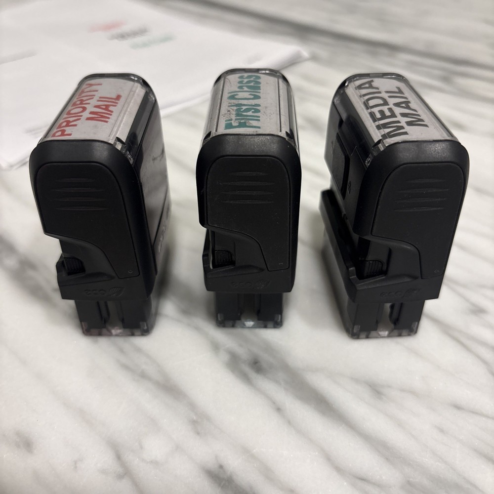 Self Inking Rubber Stamp FIRST CLASS PRIORITY MAIL & MEDIA MAIL Medium Size