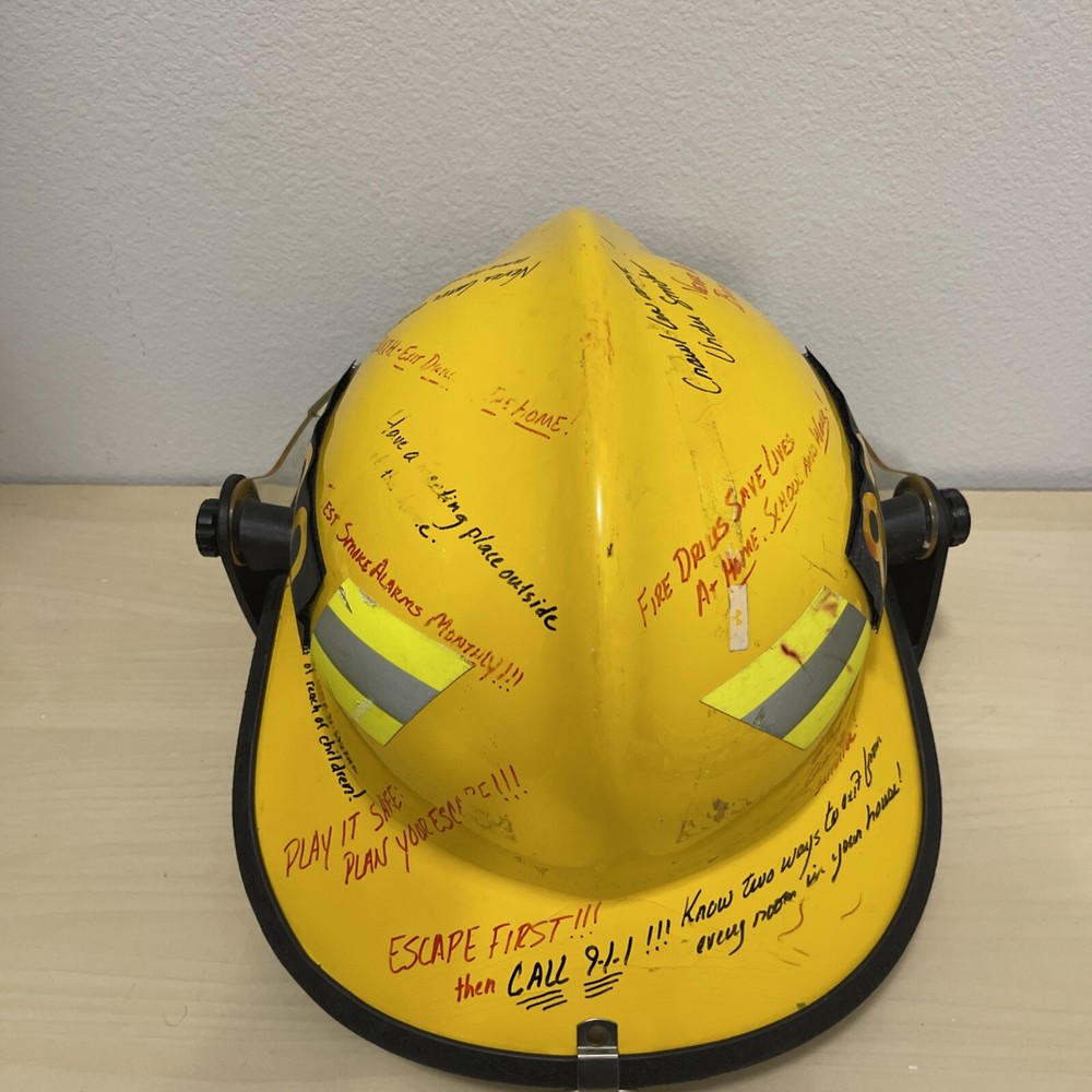 CAIRNS MODEL 990 FIREMAN'S HELMET, YELLOW With Face Shield