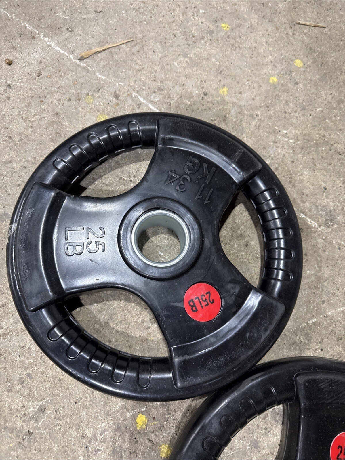 25 LB Grip Style Olympic Rubber Weight Plates - Pair (50lbs Total) 2” Hole