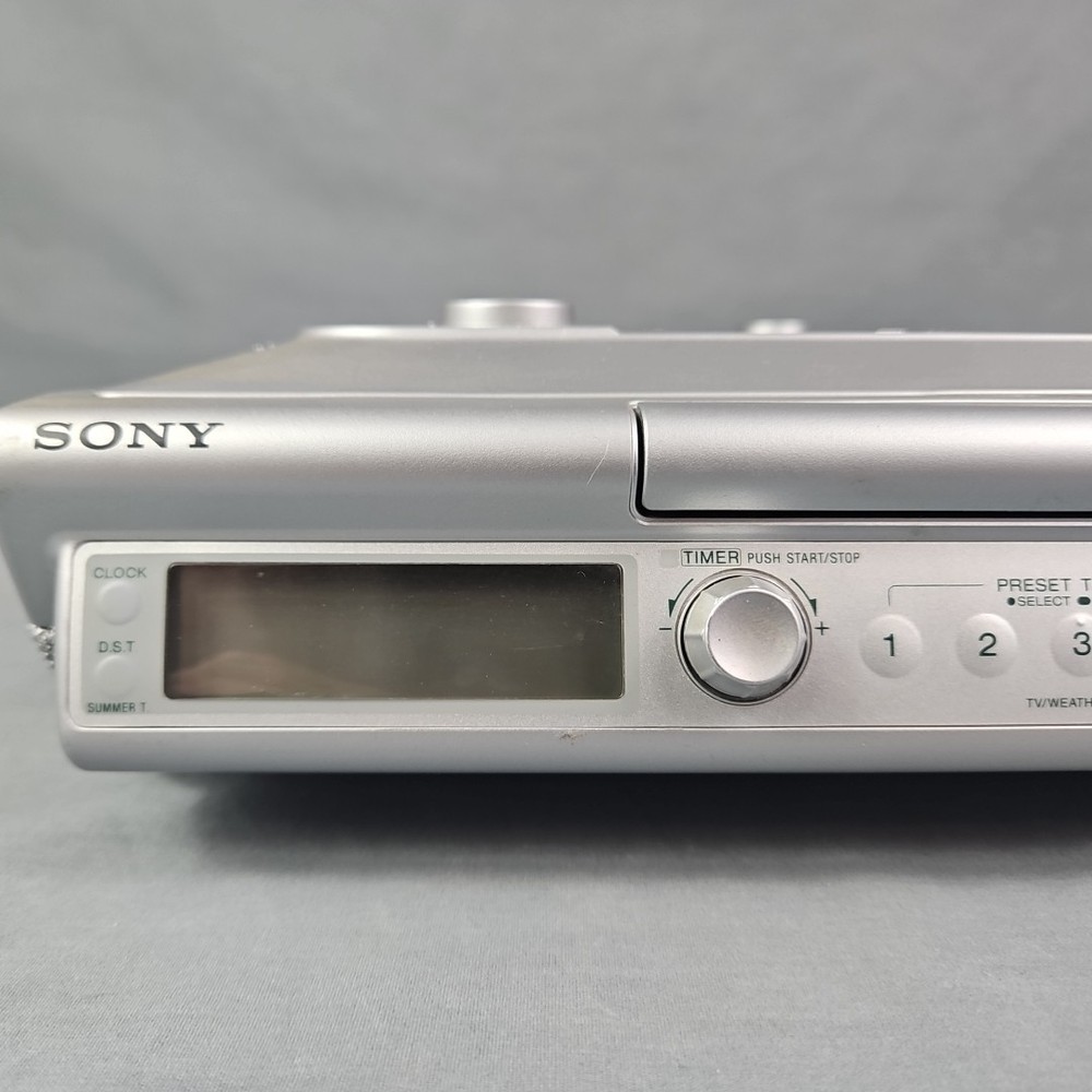 Sony ICF-CD543RM Under Cabinet FM/AM & CD Player NO REMOTE OR HARDWARE Working
