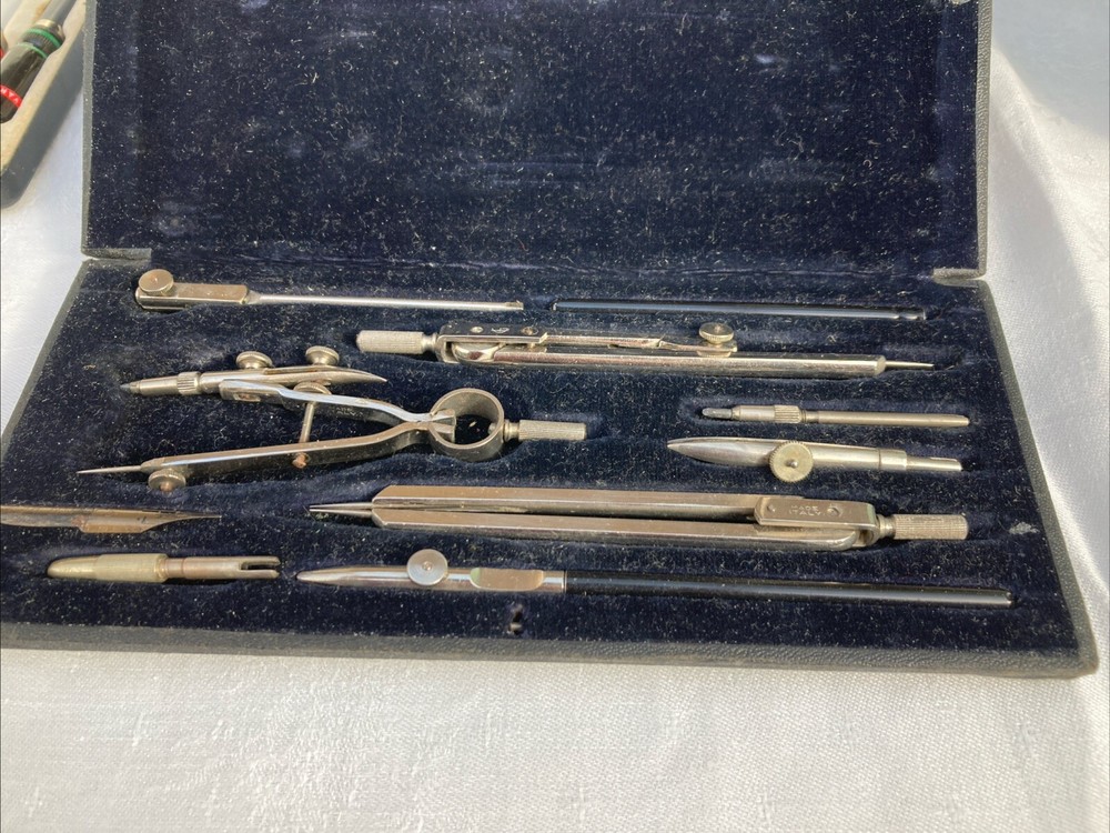 Technical Drawing Set, Italian 310