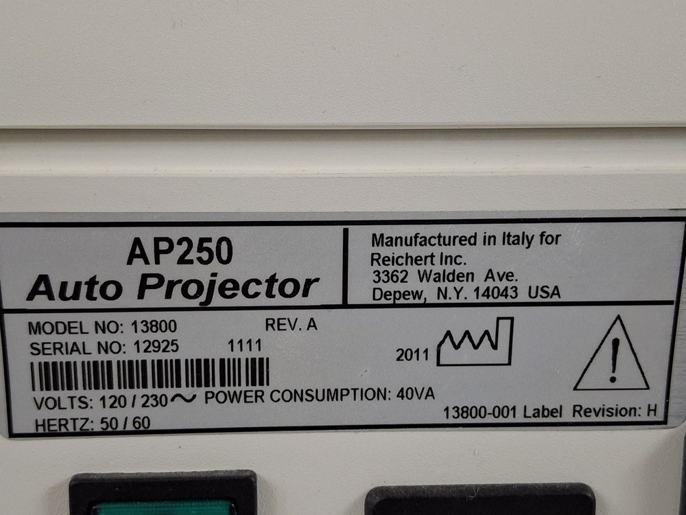 Reichert AP250 Auto Projector