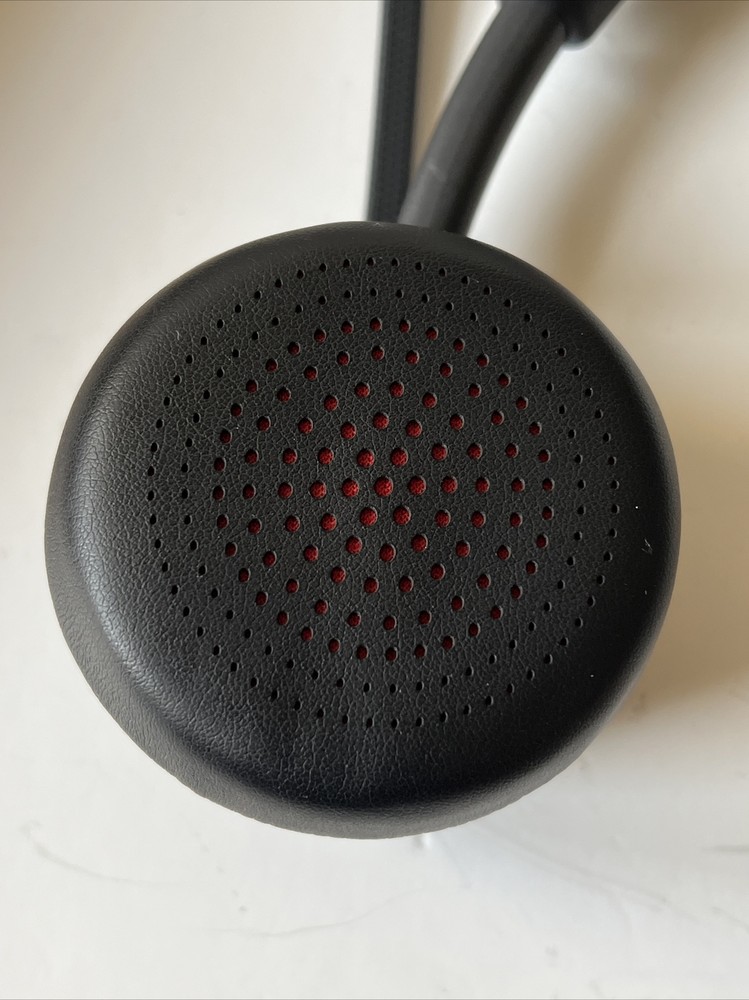 Plantronics Voyager 4210 UC Headset MISSING USB CABLE - wireless CUSTOMER RETURN