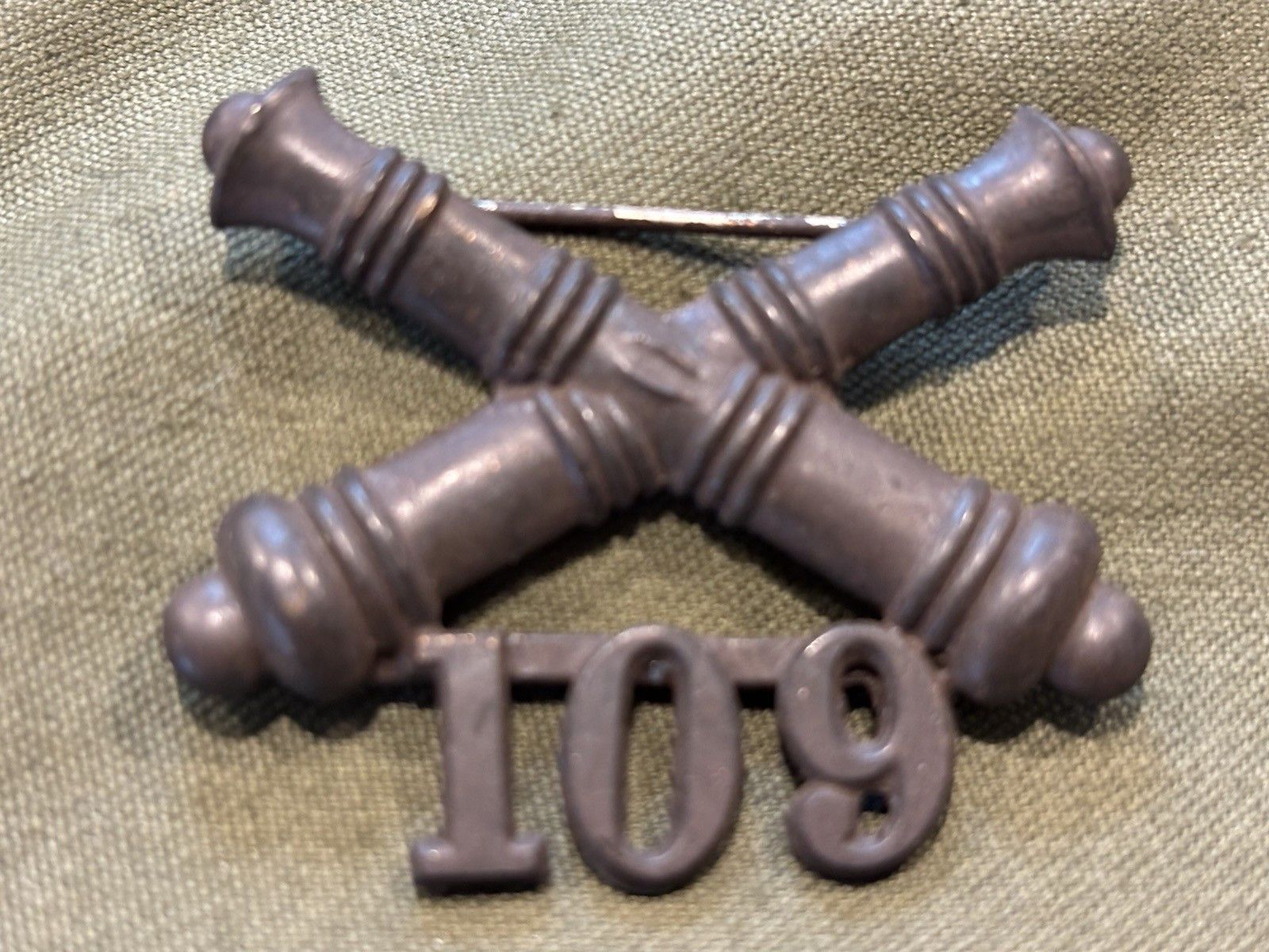 Spanish American War Period US Army 109th Artillery Collar Insignia