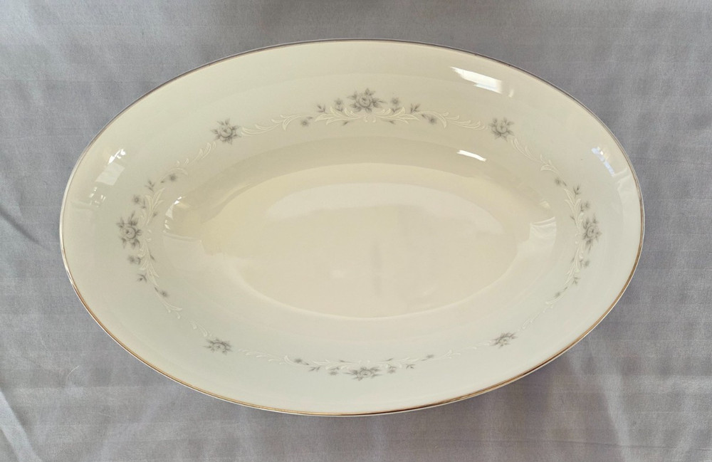 Julie Serving Bowl - Oval Only - by Sango