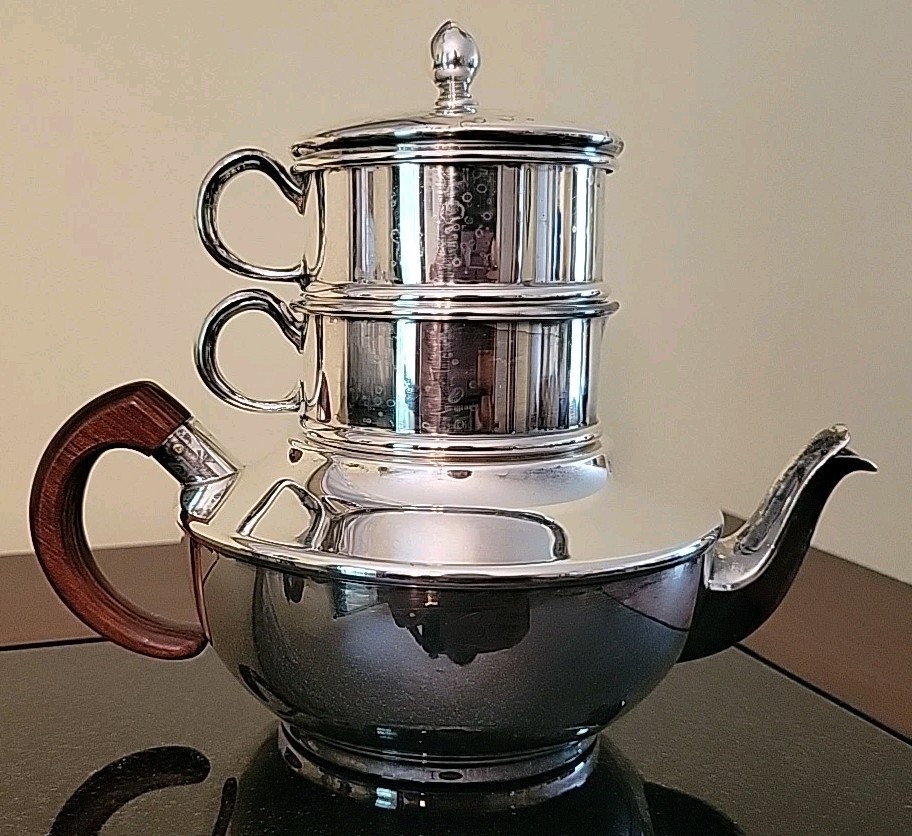 Vintage Friedman Silver Co. Silver Plated Tea Pot Stackable Cups Wood Handle